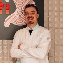 Dr. Lucas Ramos Guzatti 